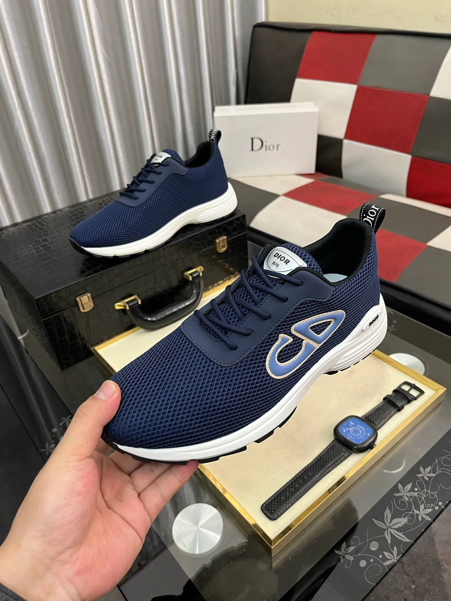 Men's Men's Shoes 💰440⌚️⌚️[Dior] Dior's new casual men's shoes are launched in Hong Kong counters. Official website 1:1 production. Original Italian materials. Designed by European and American masters. Perfect shape to create counter quality. Solid color rubber wear-resistant outsole and classic dazzling head! Super versatile and very comfortable. High-end without losing taste, fashionable and novel! ! Absolute focus! Code number: 38-444️⃣Colors available